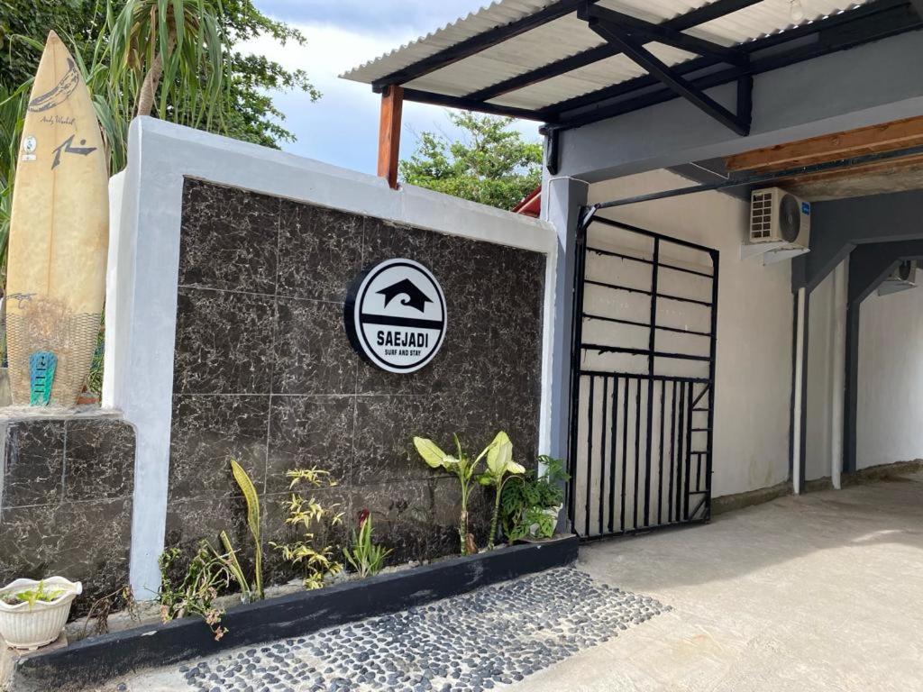 Krui Saejadi Surf And Stay Exterior photo